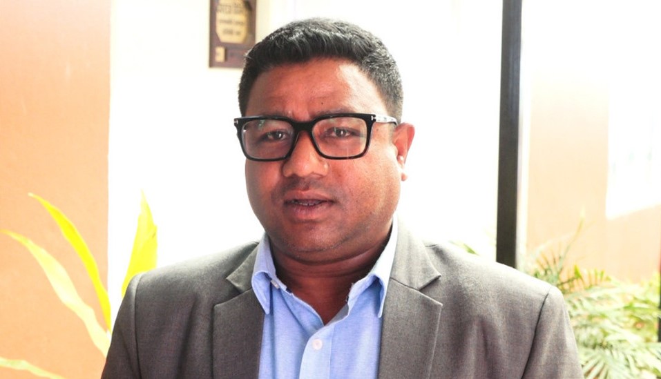 सन्तोष परियारले छोडे रास्वपा