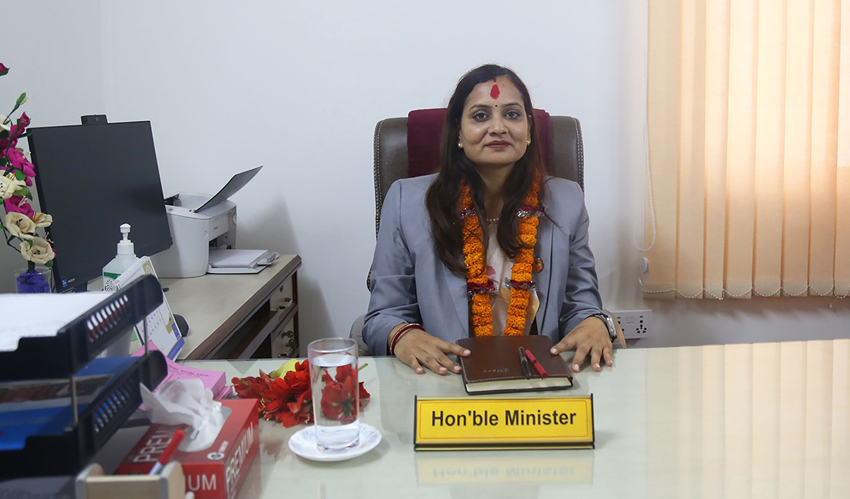 स्वास्थ्यमन्त्रीको निर्देशनपछि दुरुपयोग भएका गाडी मन्त्रालय तानियो