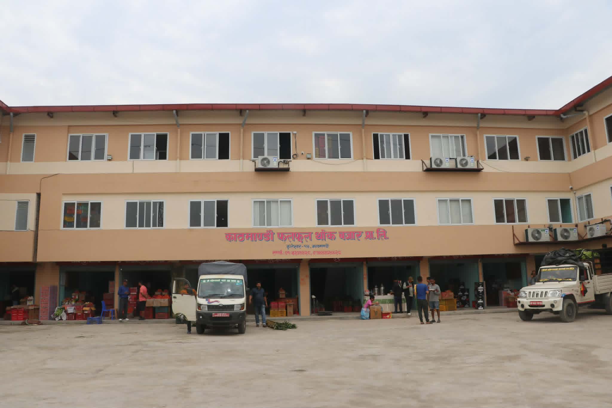 कुलेश्वरमा खुल्याे नयाँ व्यवस्थित फलफूल बजार