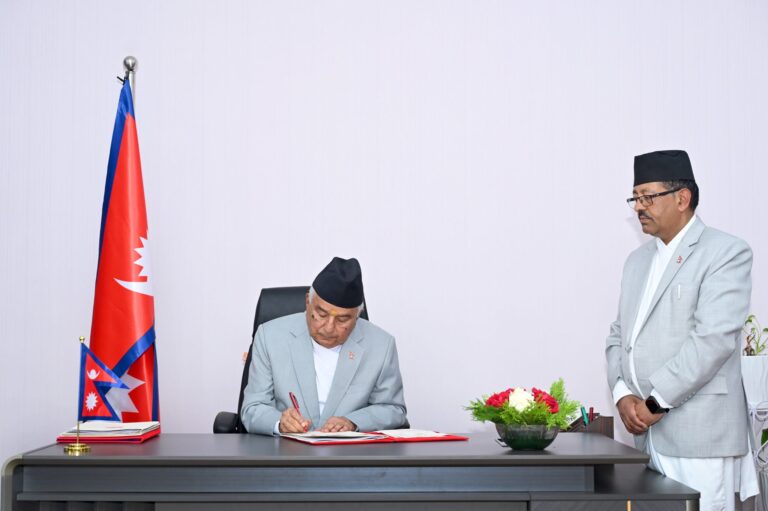 राष्ट्रपतिले  गरे  विधेयक प्रमाणीकरण
