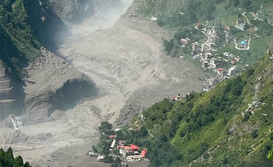 रसुवागढी भन्सारका २५ कर्मचारी सम्पर्कमा आए, १४ को खोजी जारी